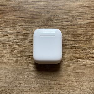 AirPods Charging Case Generation 1